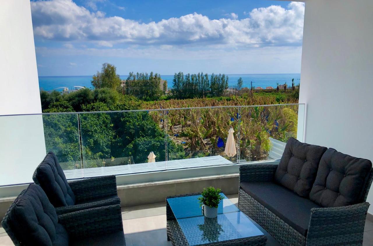Sophia'S Seaview Luxury Villas パ フォス エクステリア 写真