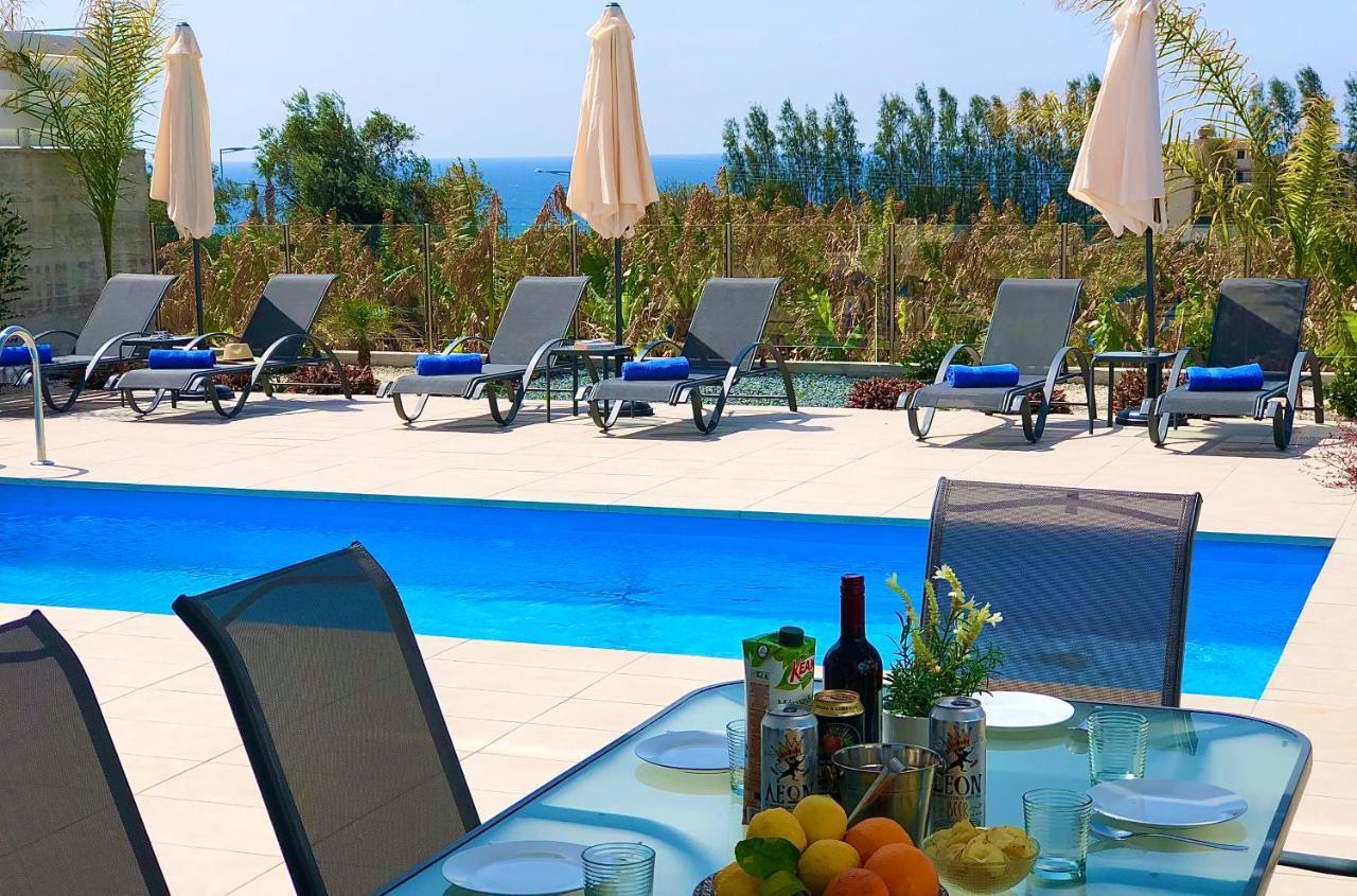 Sophia'S Seaview Luxury Villas パ フォス エクステリア 写真